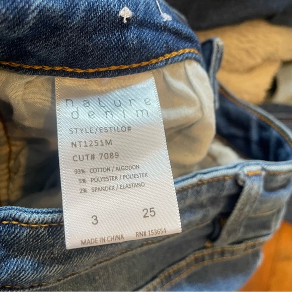 Nature Denim- SZ 3/25 High Rise Flare Raw Hem - Picture 13 of 13
